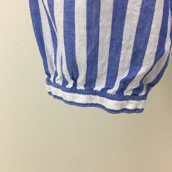 🧡 Old Navy | Ruffled Blouse - Picture 5 of 10